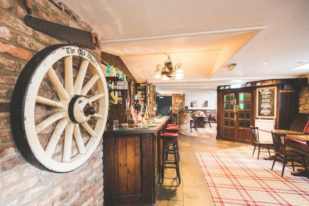 Отель The Oakwheel Скарборо Экстерьер фото